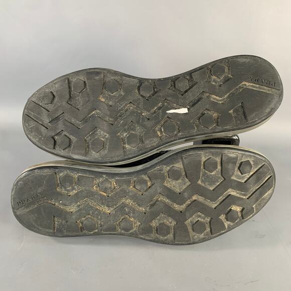 PRADA Size 9 Silver Metallic Perforated Leather Wingtip Lace-Up Shoes - Picture 6 of 9